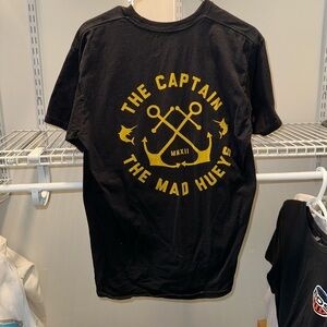 The mad Huey’s captain tshirt L